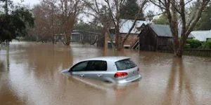 flood damaged car 3